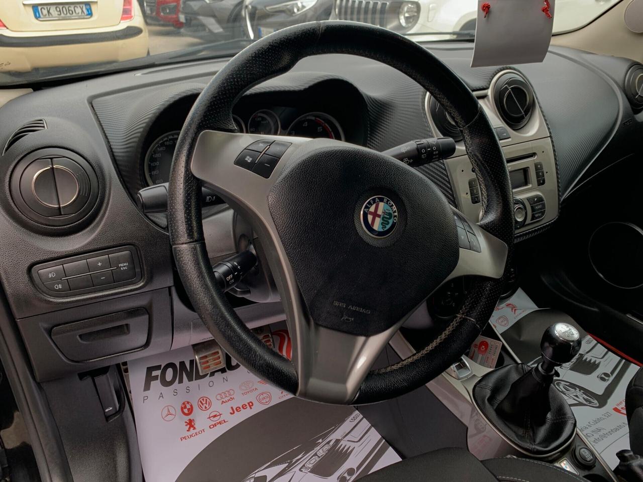 Alfa Romeo MiTo 1.6 JTDm 16V Distinctive Sport Pack