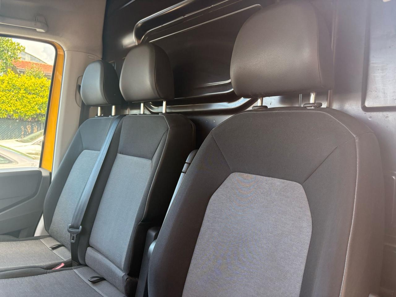 Volkswagen Crafter 2.0 diesel