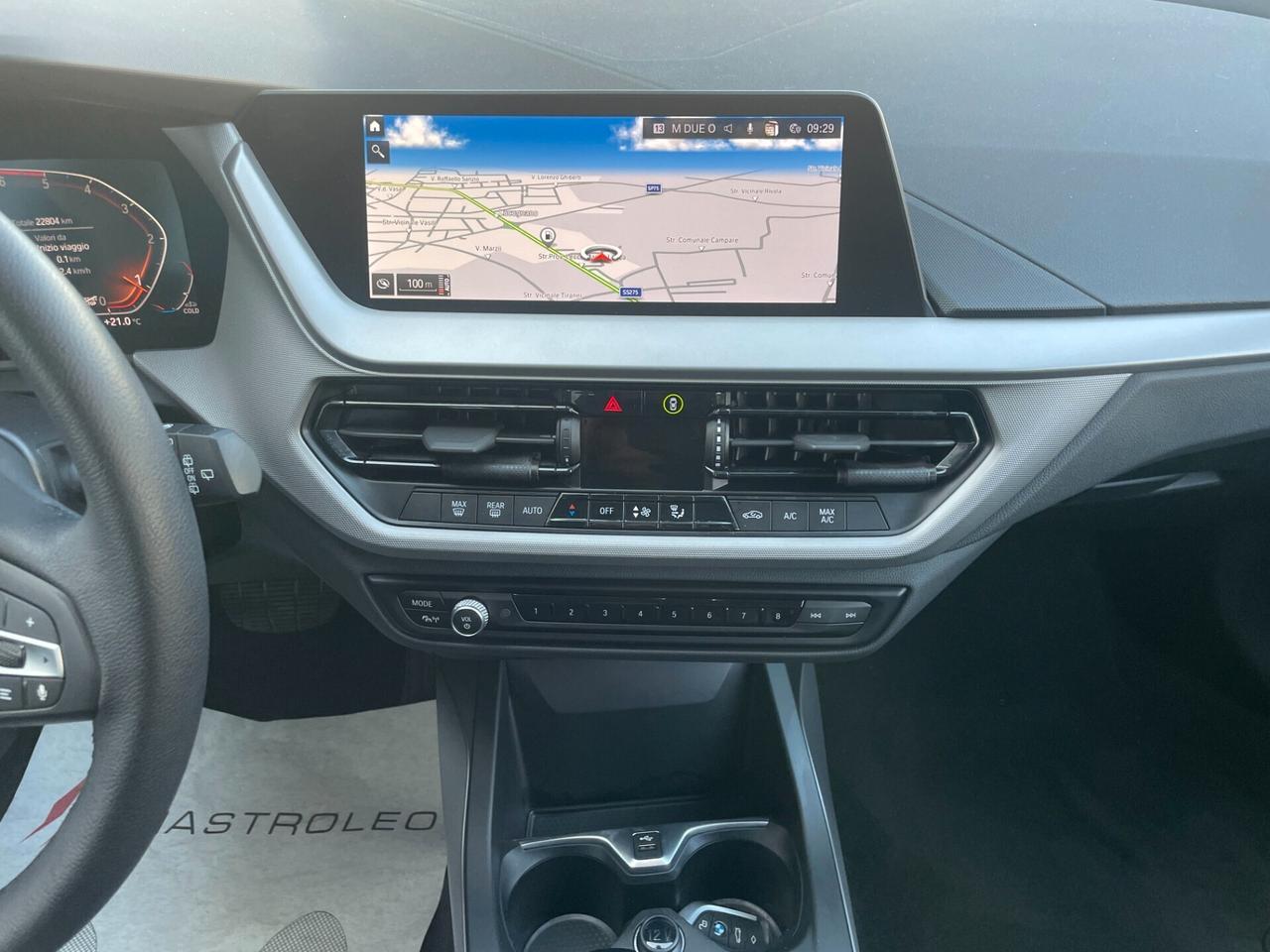 Bmw 116 116d 5p. Business Advantage Automatico