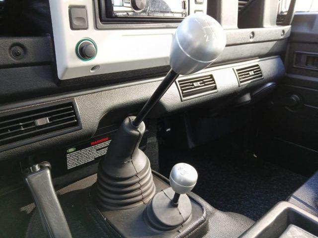 LAND ROVER Defender 90 2.5 Td5 Station Wagon S - N1 Neopatentati