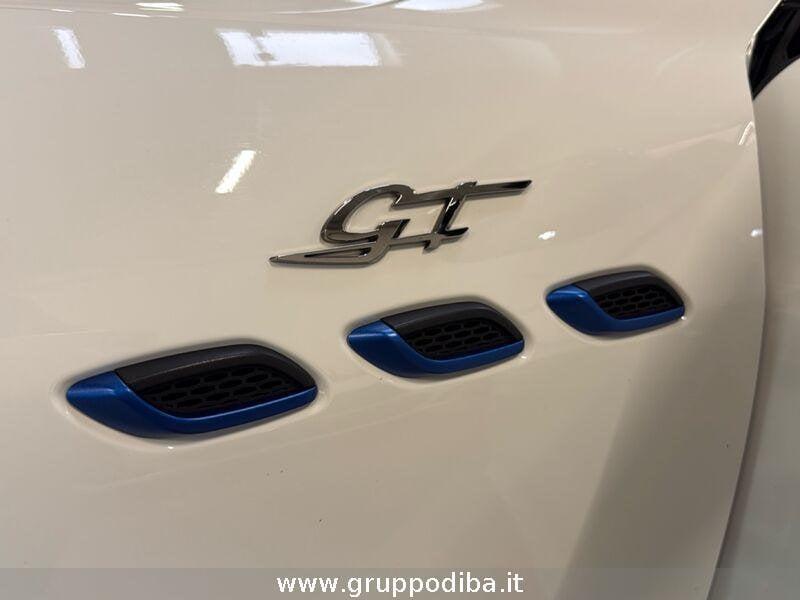 Maserati Levante 2021 2.0 mhev GT 330cv auto
