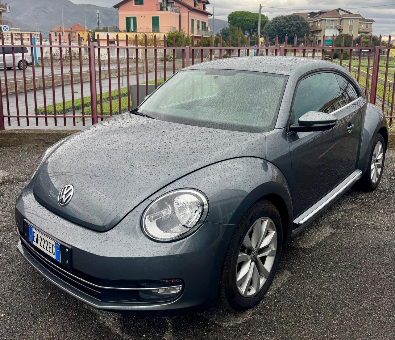 Volkswagen Maggiolino 2.0 TDI DSG Sport