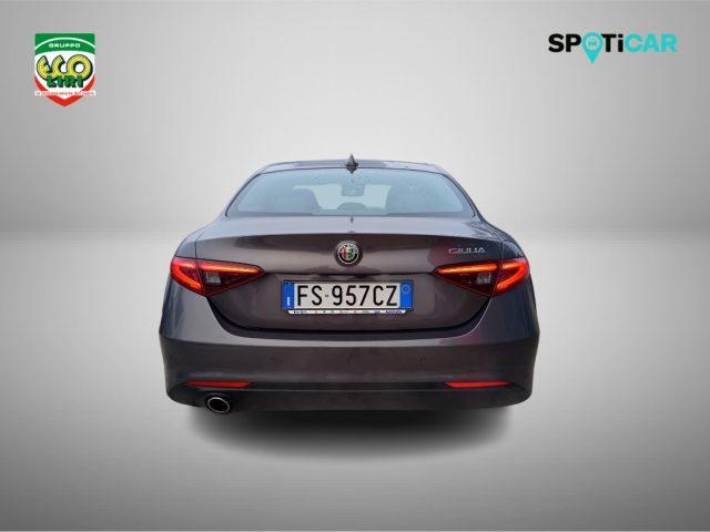 ALFA ROMEO Giulia 2.2 Turbodiesel 160 CV AT8 Business