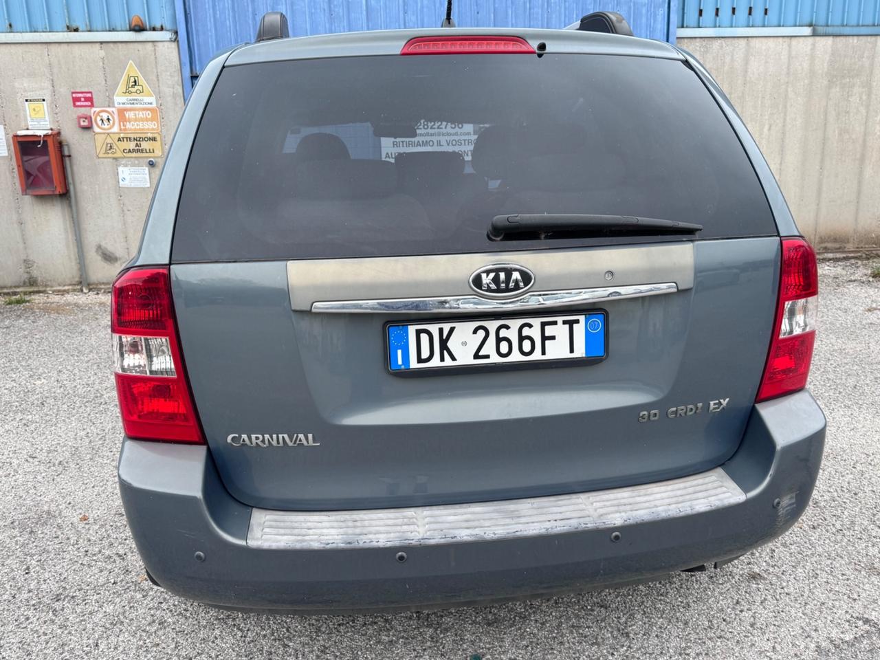 Kia Carnival 7 POSTI