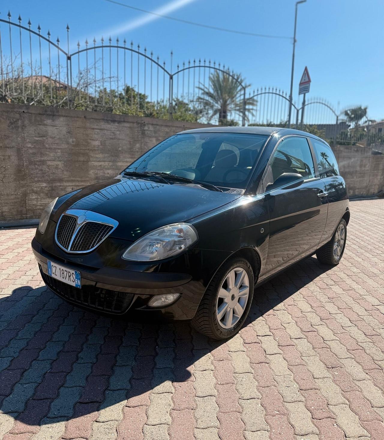 Lancia Ypsilon 1.3 Multijet 16V 69cv