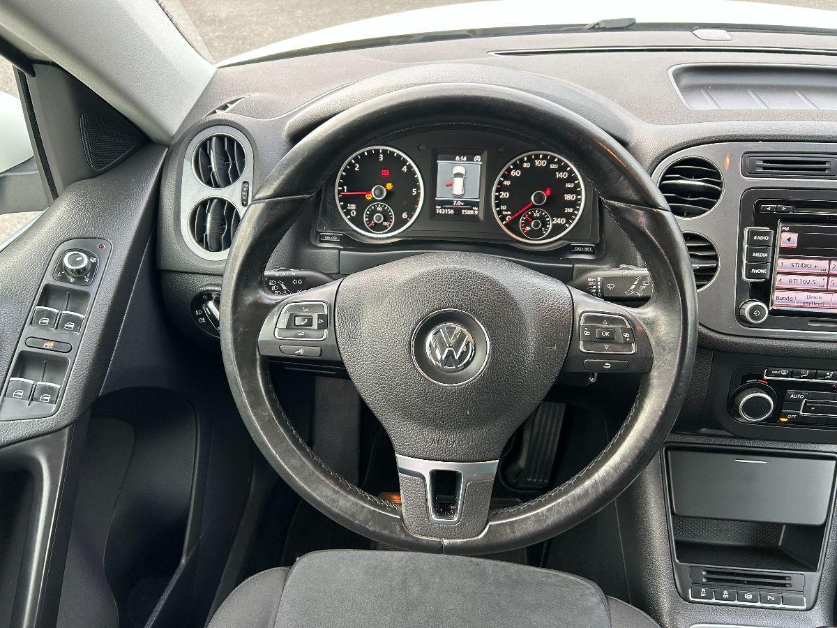 VOLKSWAGEN - Tiguan - TDI 140 CV Sport & Style BlueMotion Technology TETTO