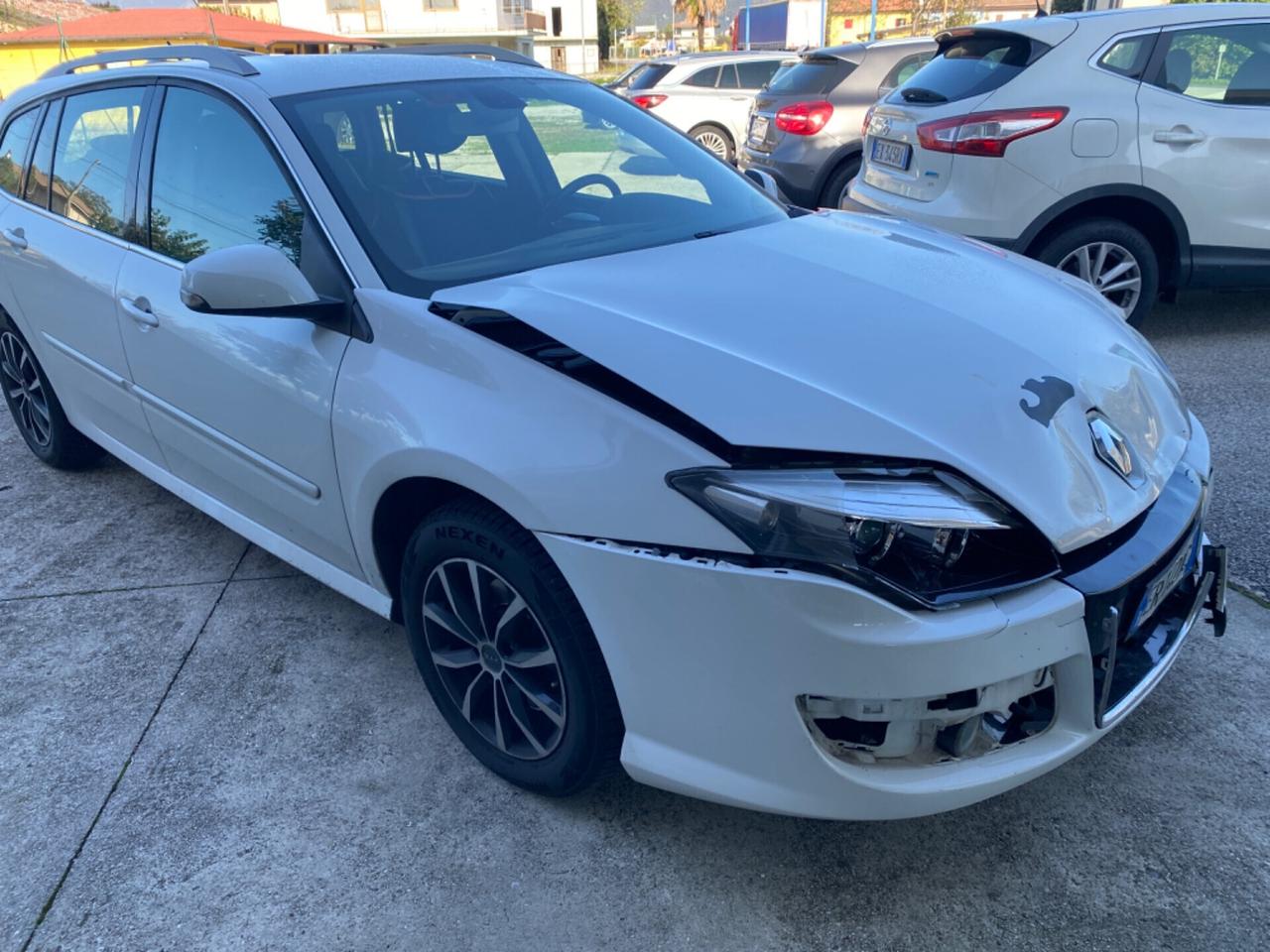 Renault Laguna 2.0 dCi 150CV SporTour Nav