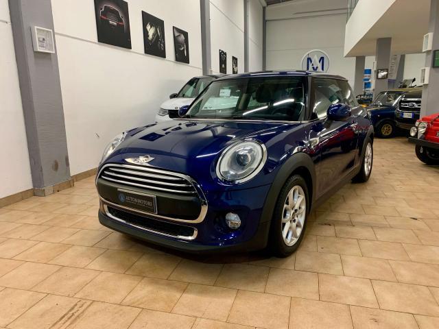 MINI One Mini One F55-F56 2014 1.2 3p OK neopatentati