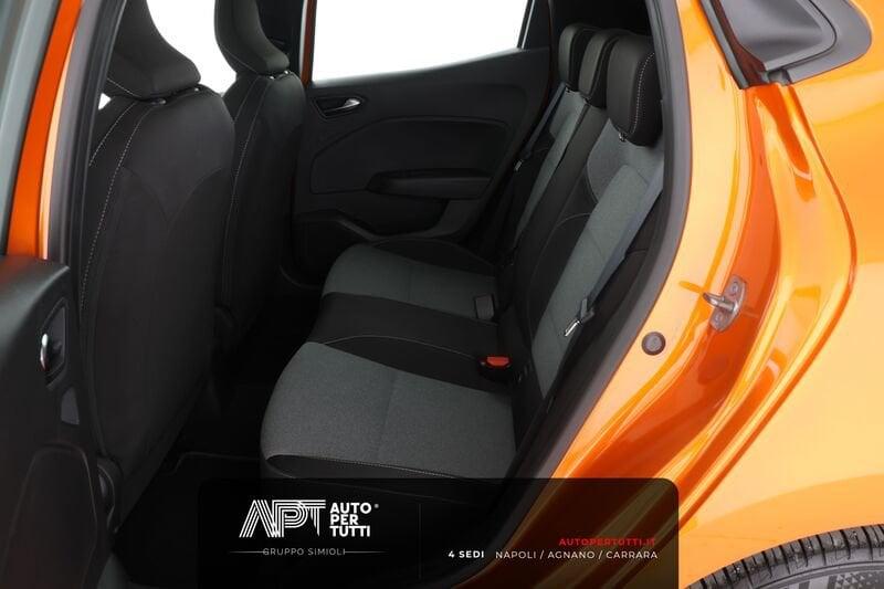 Renault Clio Clio 1.6 E-Tech full hybrid Evolution 145cv