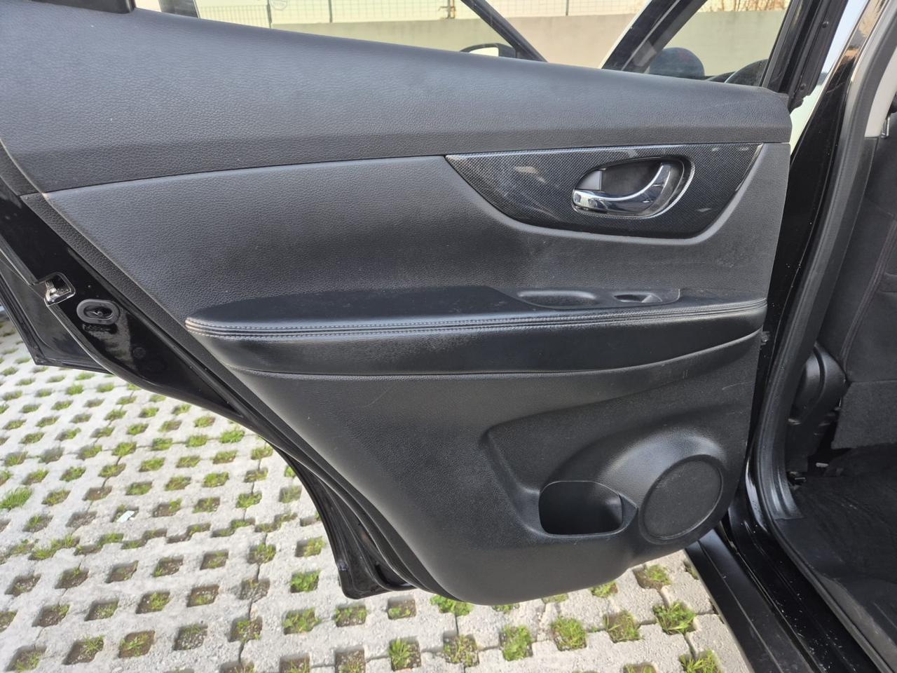 Nissan X-Trail 1.6 dCi 2WD Tekna