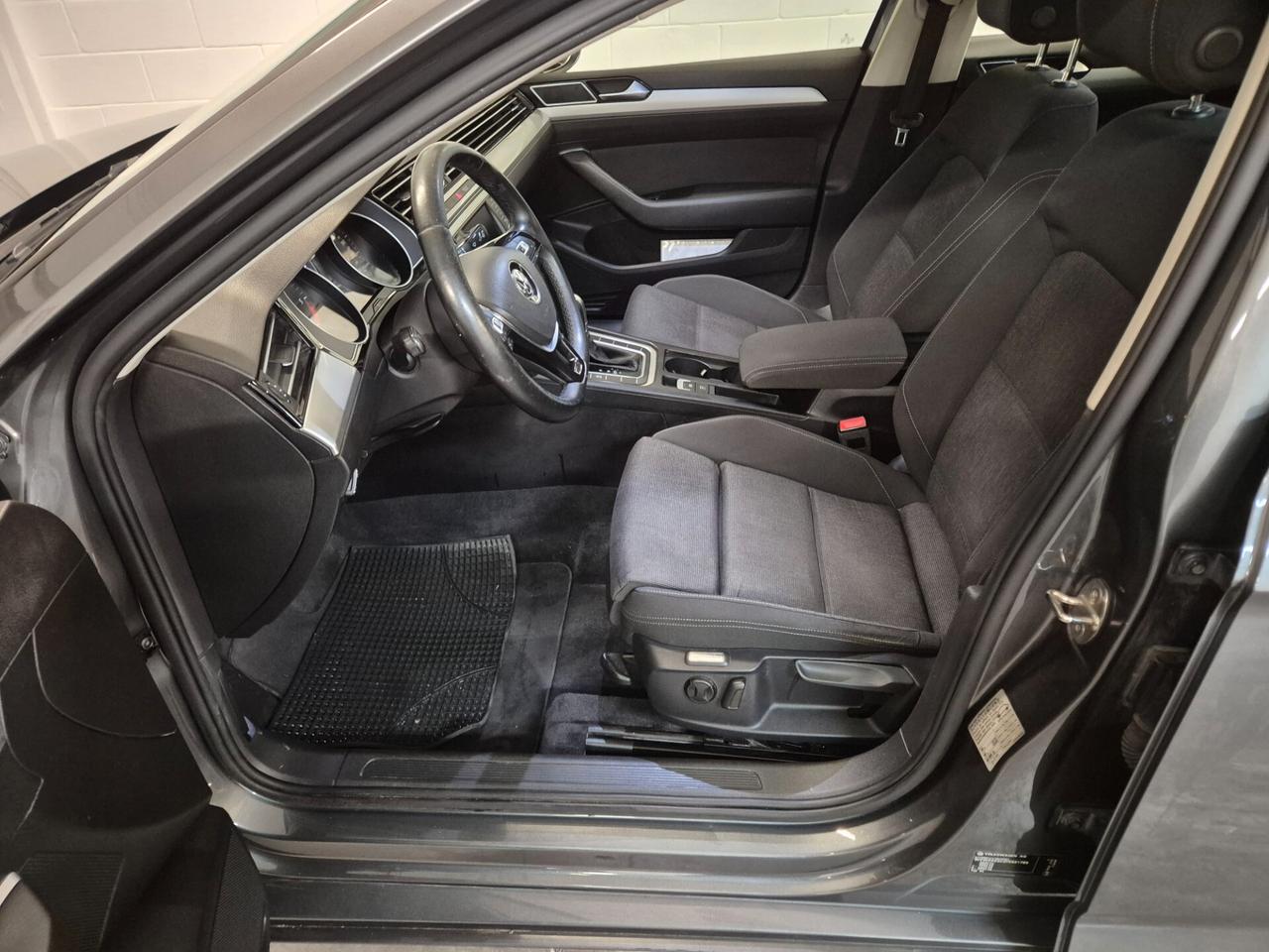 Volkswagen Passat 1.6 TDI DSG Comfortline BlueMotion Technology