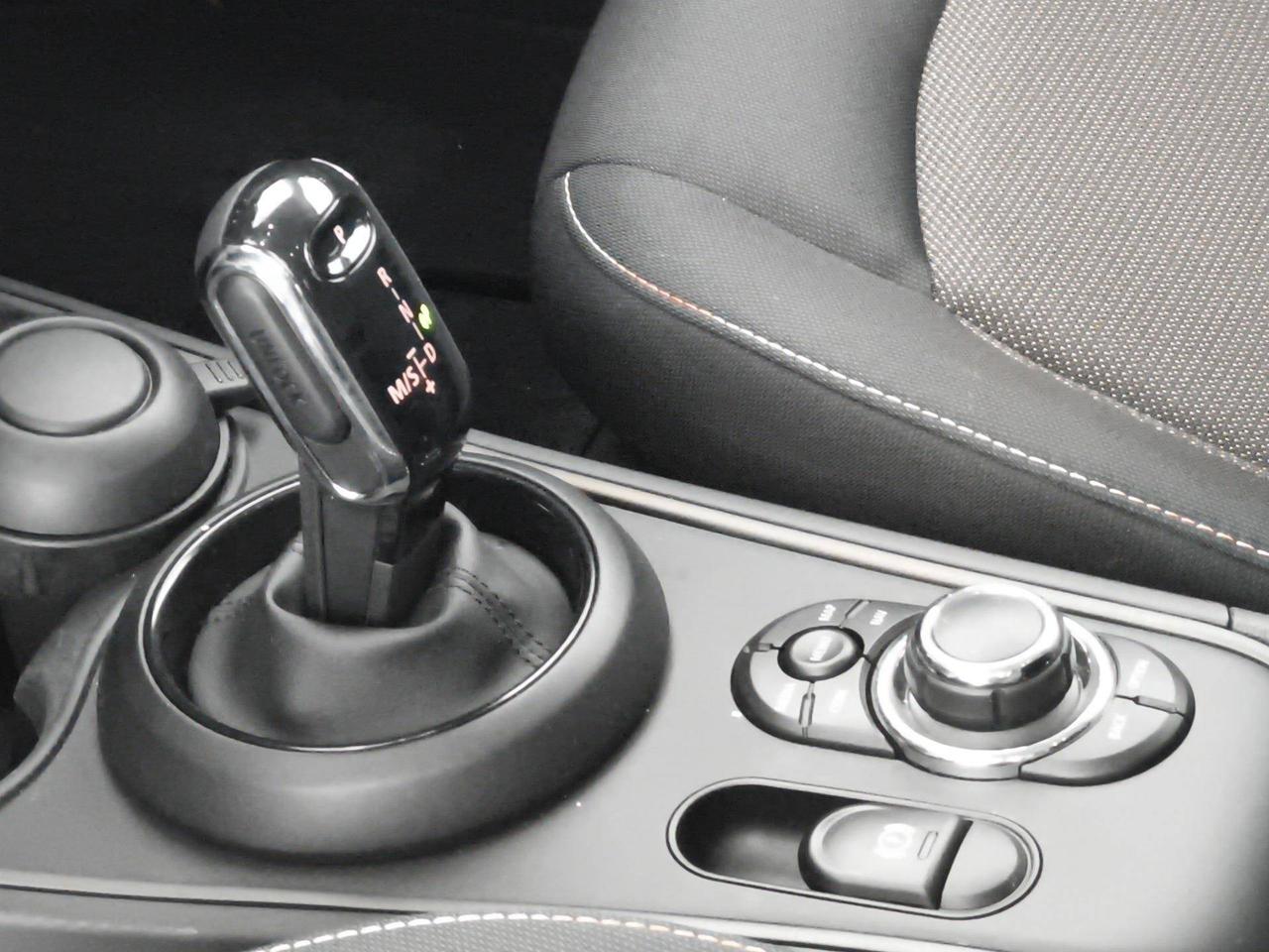 MINI Countryman Cooper Essential