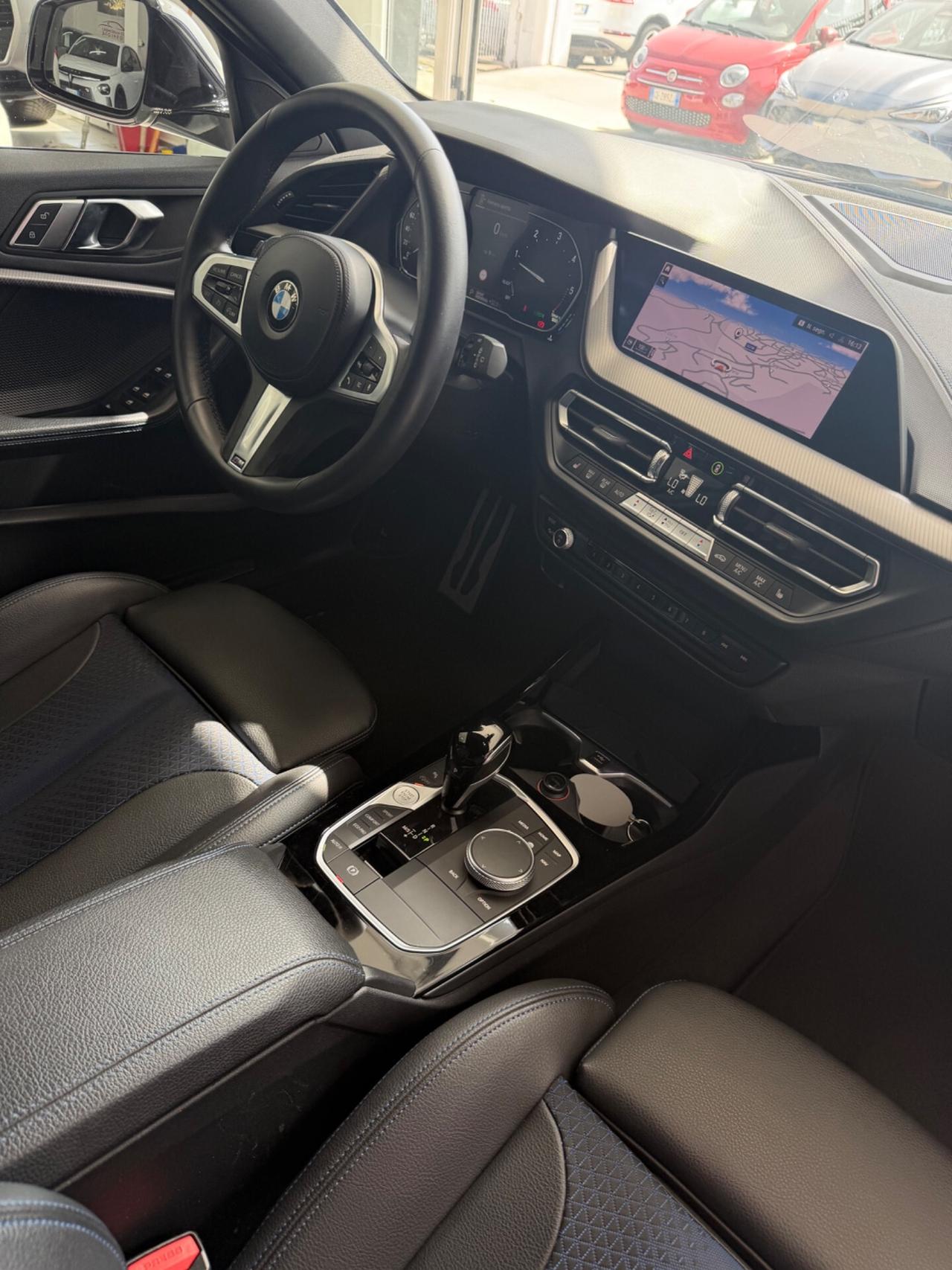 Bmw serie 1 118d 5p. M SPORT FINANZIABILE