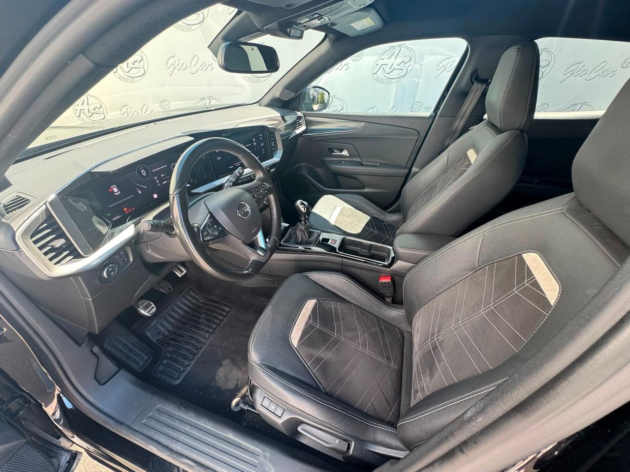 Opel Mokka 1.5 diesel Ultimate Camera