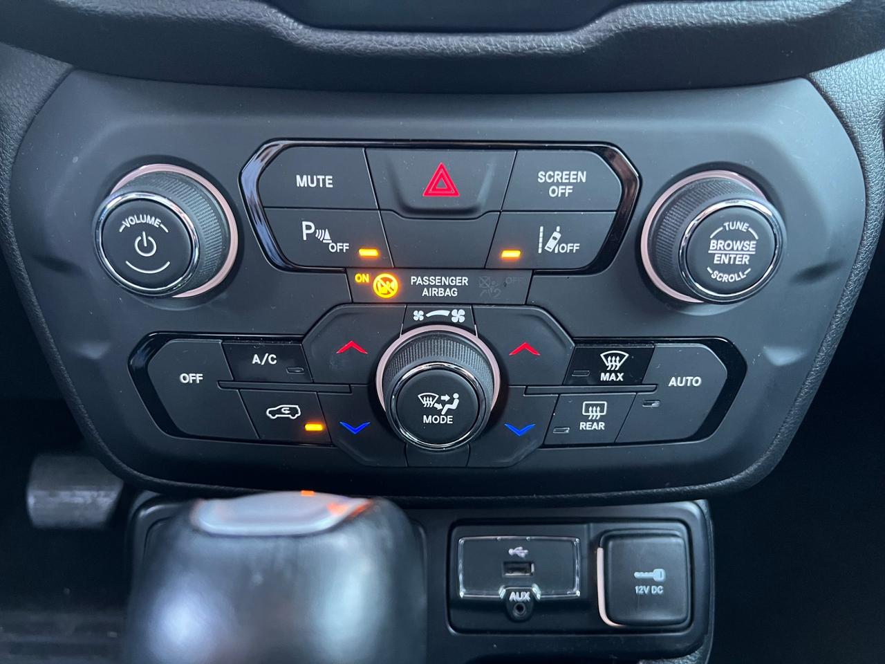Jeep Renegade 1.6 Mjt DDCT 120 CV Longitude