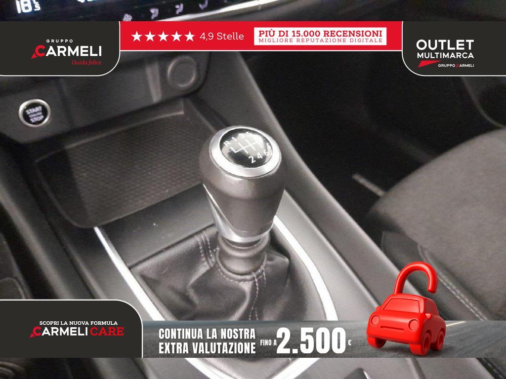 Nissan Qashqai 1.3 MILD HYBRID N-Connecta 2WD