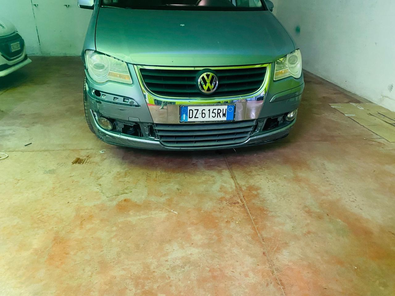 Volkswagen Touran 2.0 Trendline Ecofuel