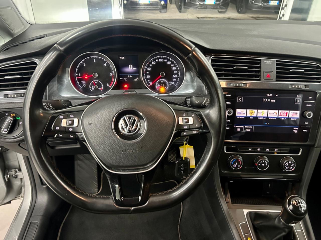 VW GOLF 7.5 1.6 TDI 115 CV 5p. Sport FINANZIABILE