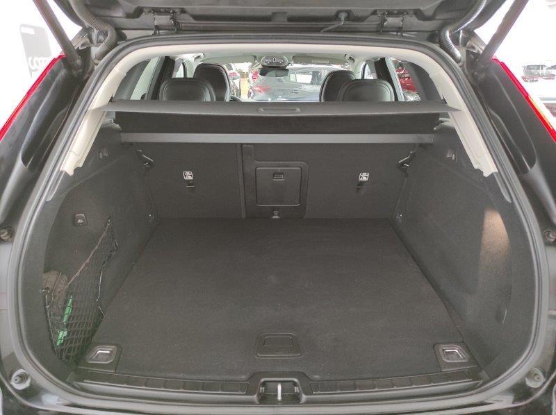 VOLVO XC60 (2017-->) - XC60 T6 Recharge Plug-in Hybrid AWD automatico Core