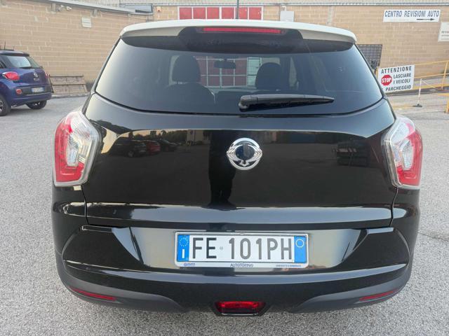 SSANGYONG Tivoli 1.6d 2WD Be senza nessun lavoro da fare