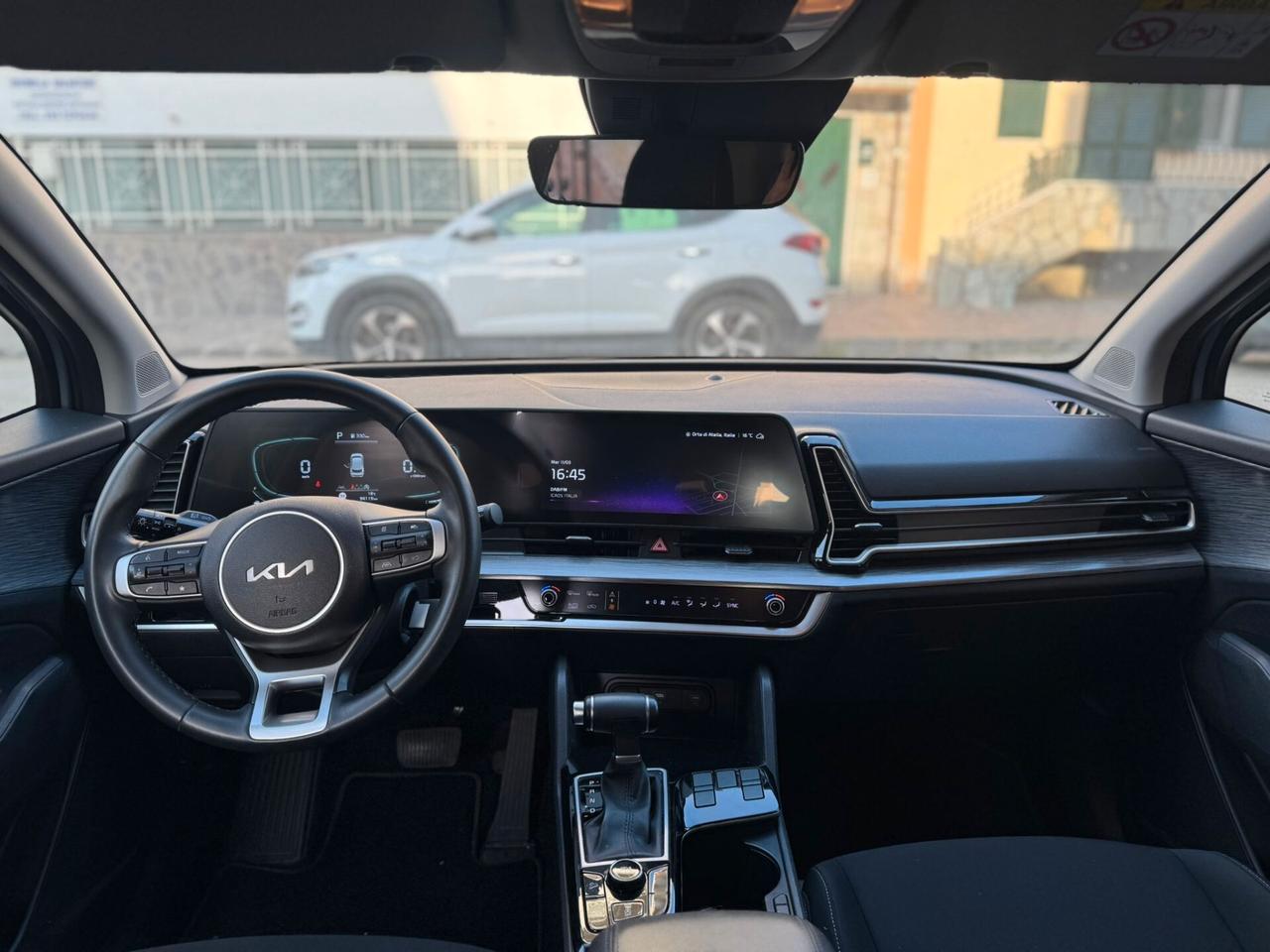 Kia Sportage 1.6 TGDi MHEV DCT Business