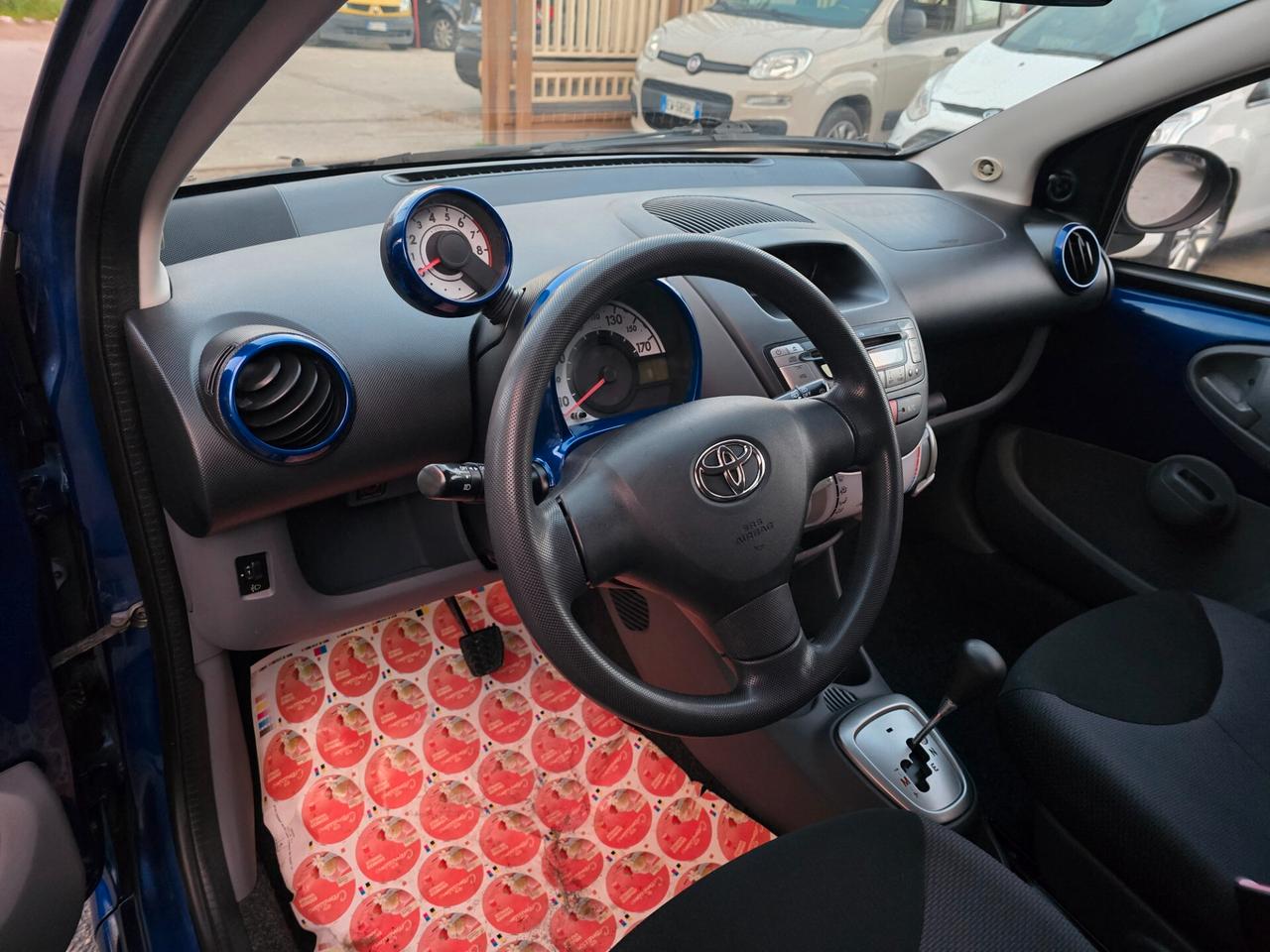 Toyota Aygo 1.0 12V VVT-i 5 porte Sound AUTOMATICA