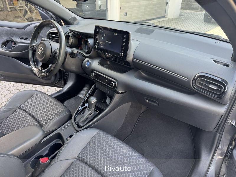 Toyota Yaris Hybrid Lounge MY21