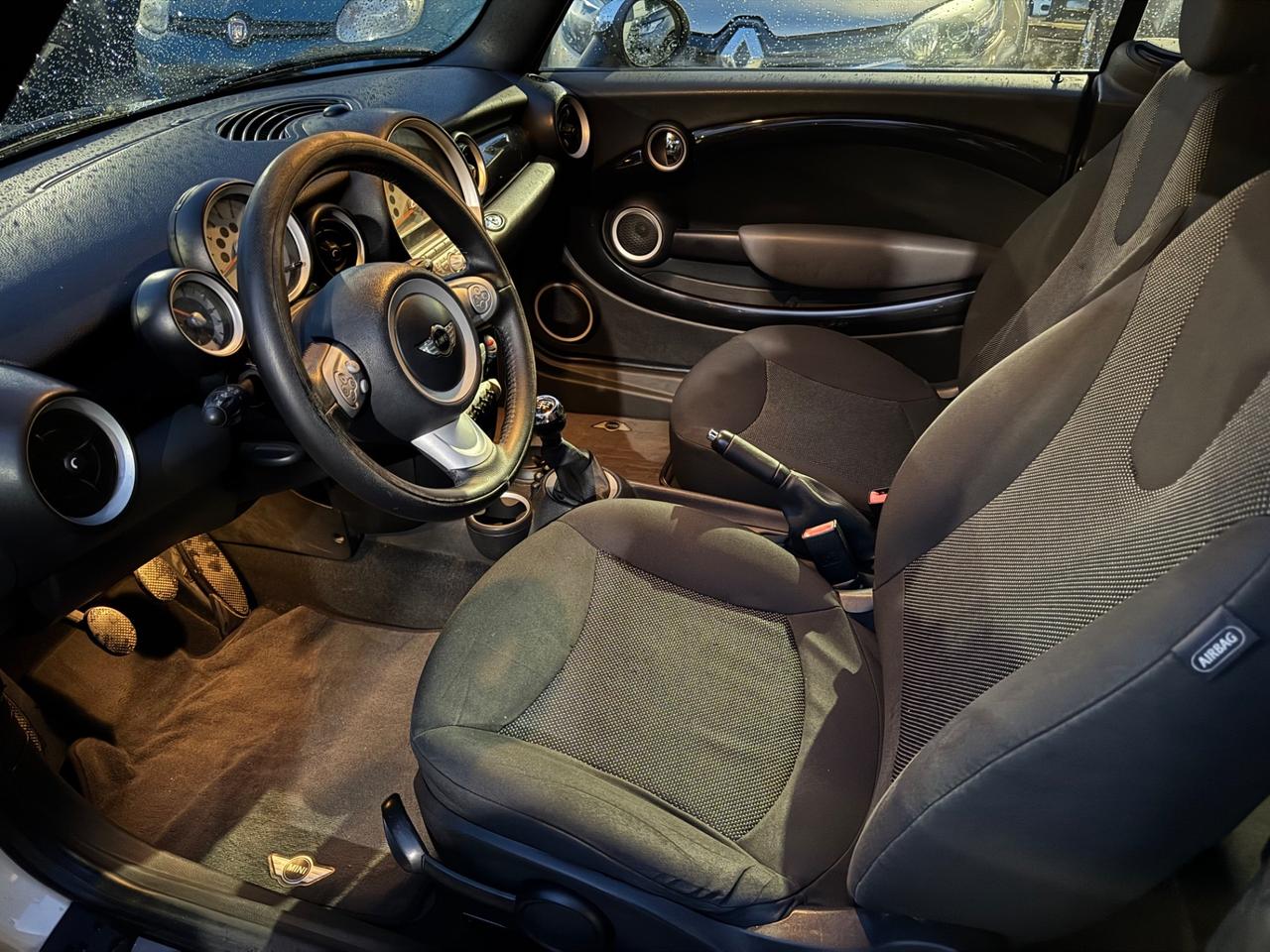 Mini 1.6 16V Cooper Cabrio