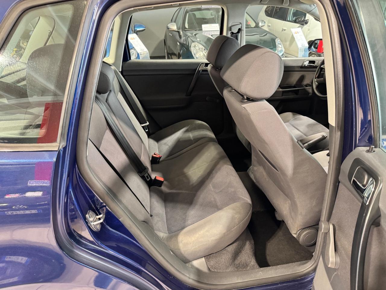 Volkswagen Polo 1.2/70CV 12V 5p. United