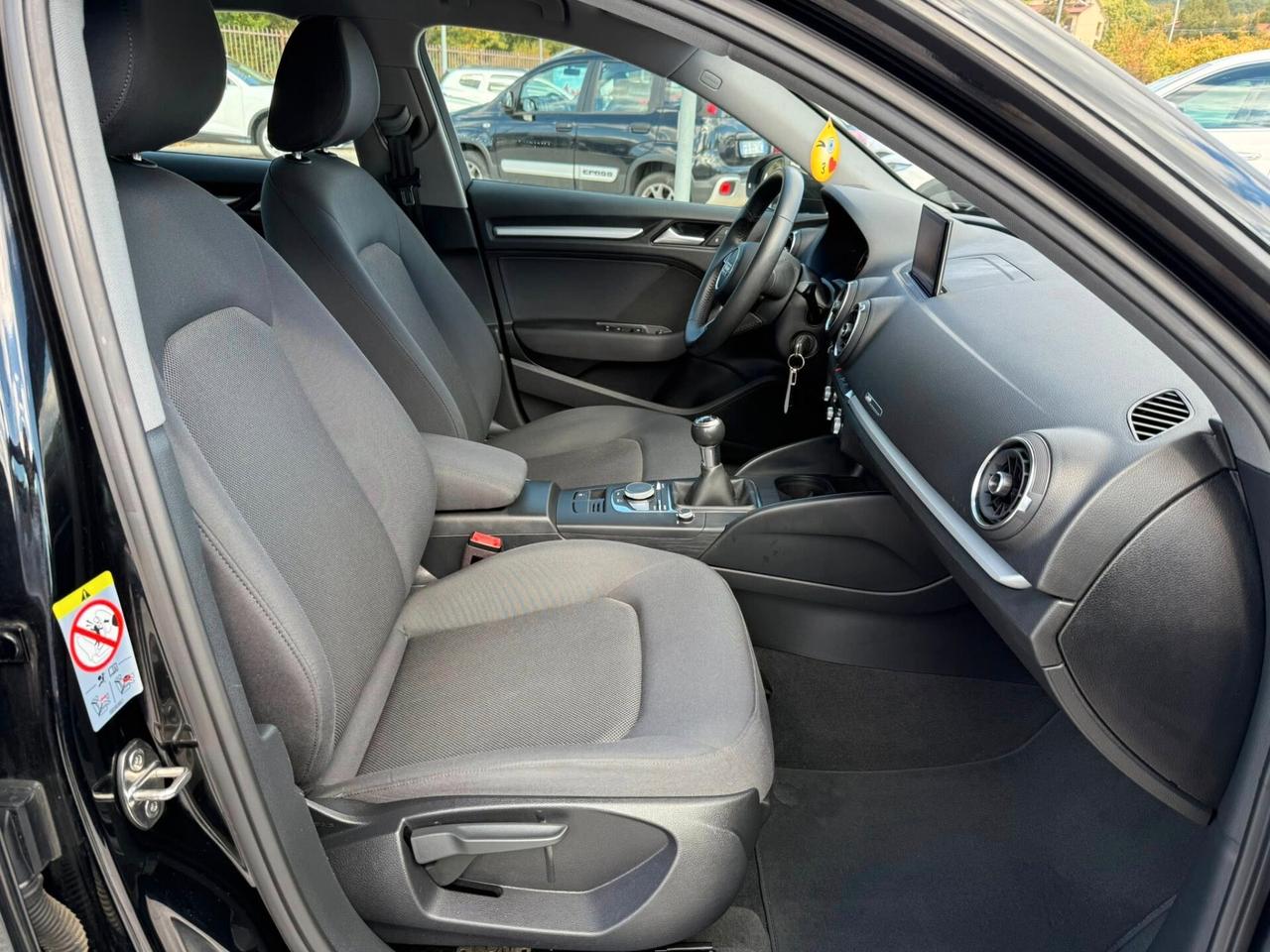 Audi A3 1.6 Tdi 116CV -SPORTBACK-