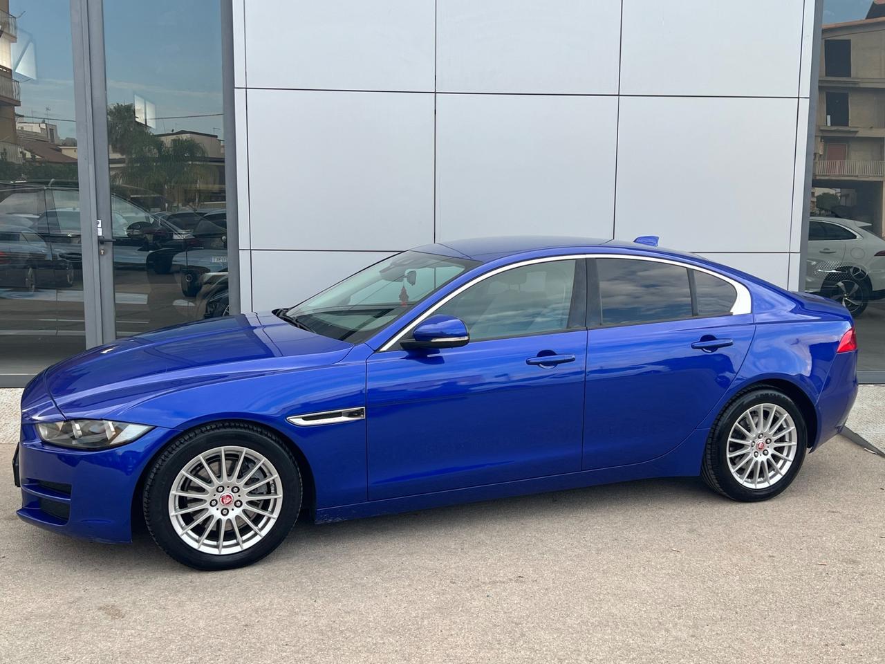 Jaguar XE 2.0d i4 Prestige 163cv auto