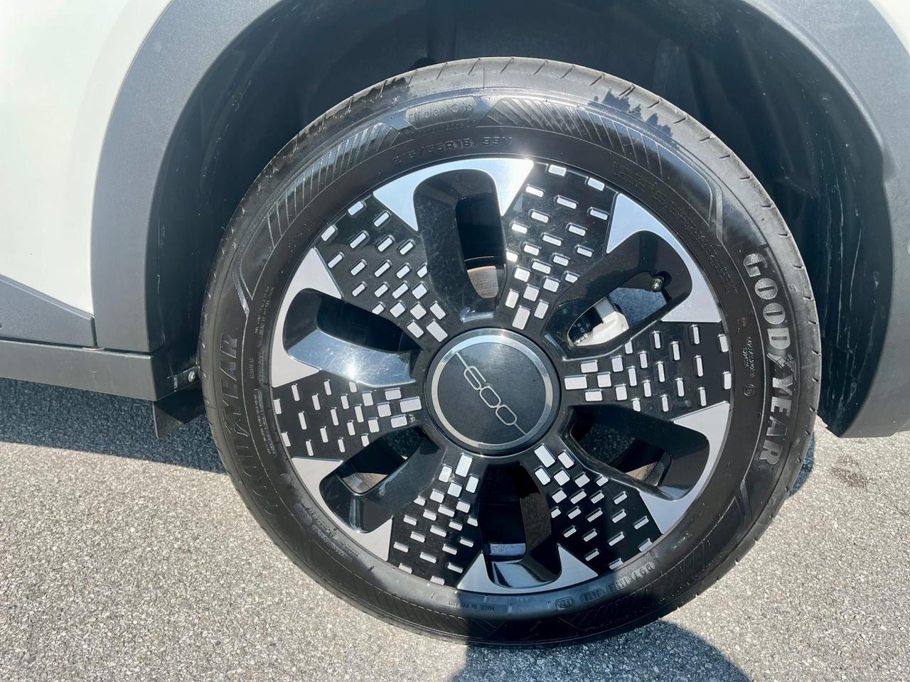 Fiat 600 Hybrid 136 CV DCT MHEV La Prima