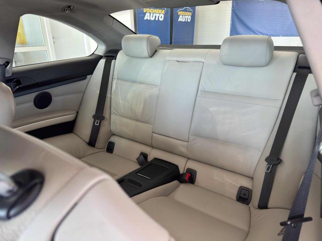 BMW 330 xd cat Coupé Futura