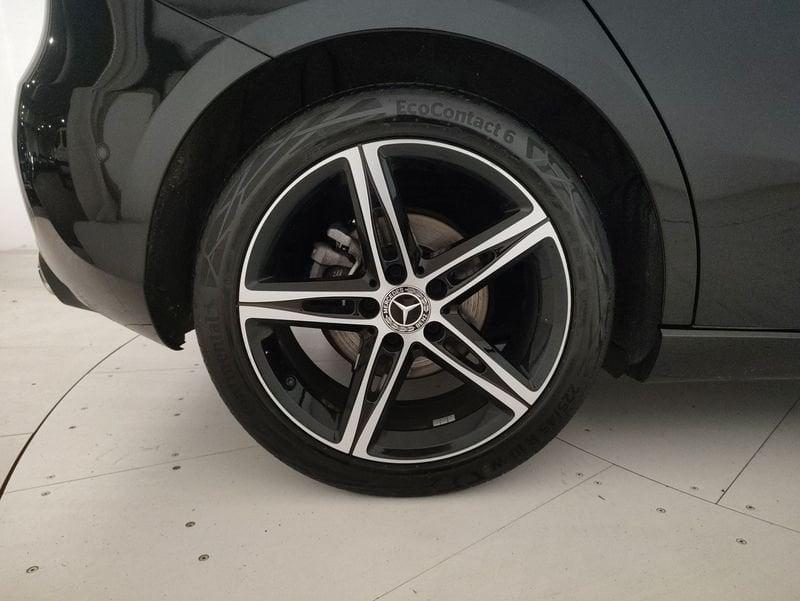 Mercedes-Benz Classe A A 180 d Sport Night edition auto