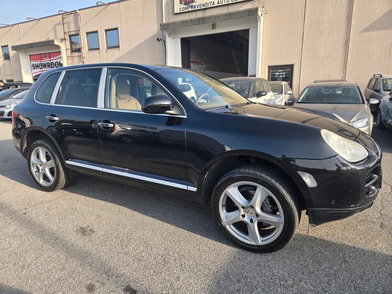 Porsche Cayenne 3.2 V6 cat