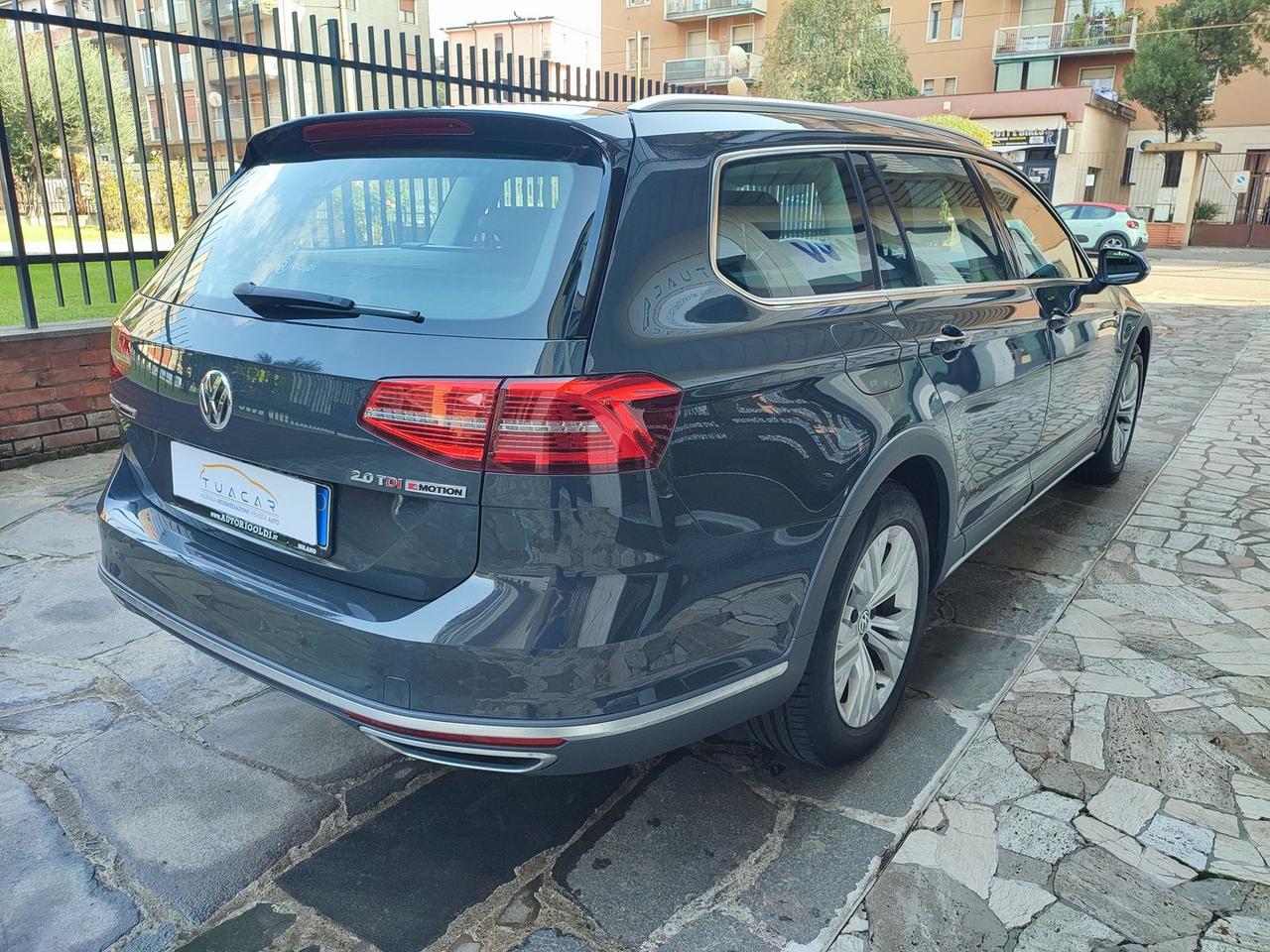 Volkswagen Passat Alltrack Highline 2.0 TD #50480