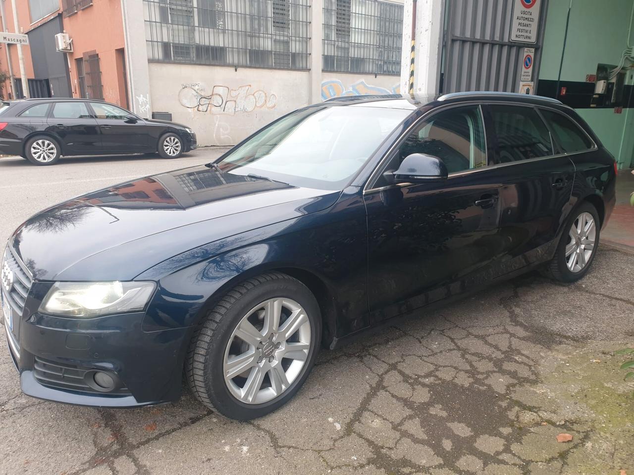 Audi A4 Avant 1.8 TFSI SW INTROVABILE IN QUESTE CONDIZIONI!!!