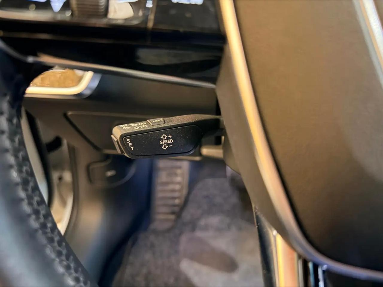 Audi A6 Avant 40 2.0 TDI S tronic Business Plus