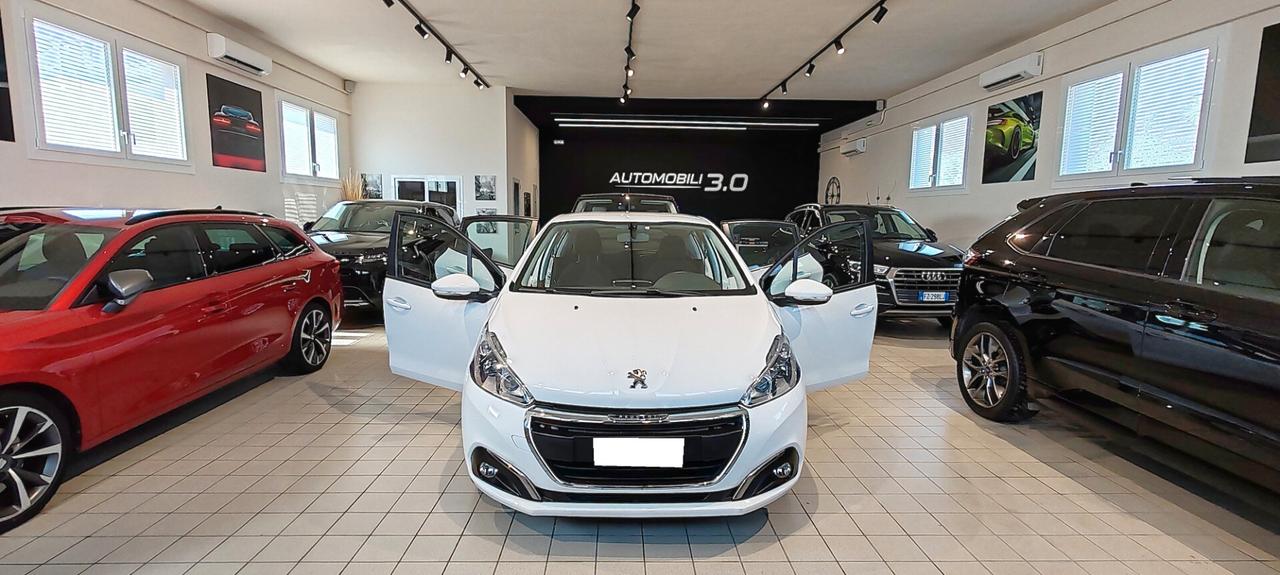 Peugeot 208 PureTech 82 5 porte Allure