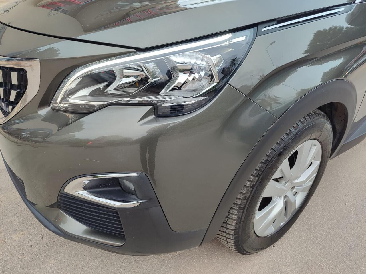 Peugeot 3008 1.5 BlueHDi 130 CV 2018