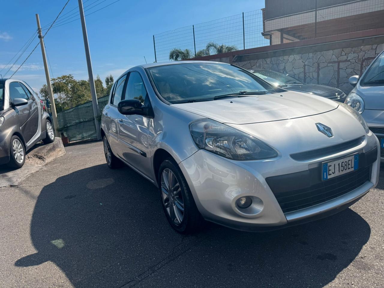 Renault Clio 1.5 DCI 75CV 5P 20TH DYNAMICQUE