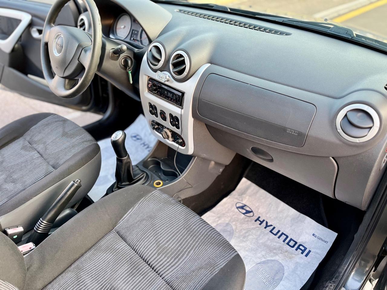 Dacia Sandero 1.4 8V Lauréate