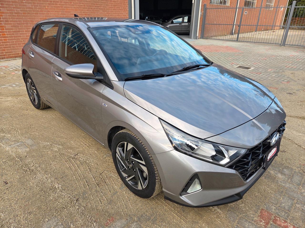 Hyundai i20 1.0 T-GDI 48V 100cv iMT Connectline