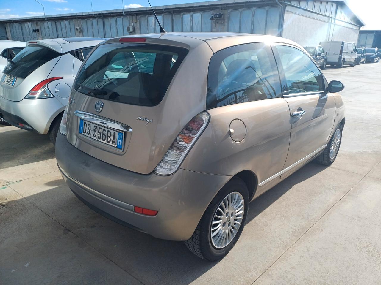 Lancia Ypsilon 1.3 MJT 75 CV Oro Clima/Servo