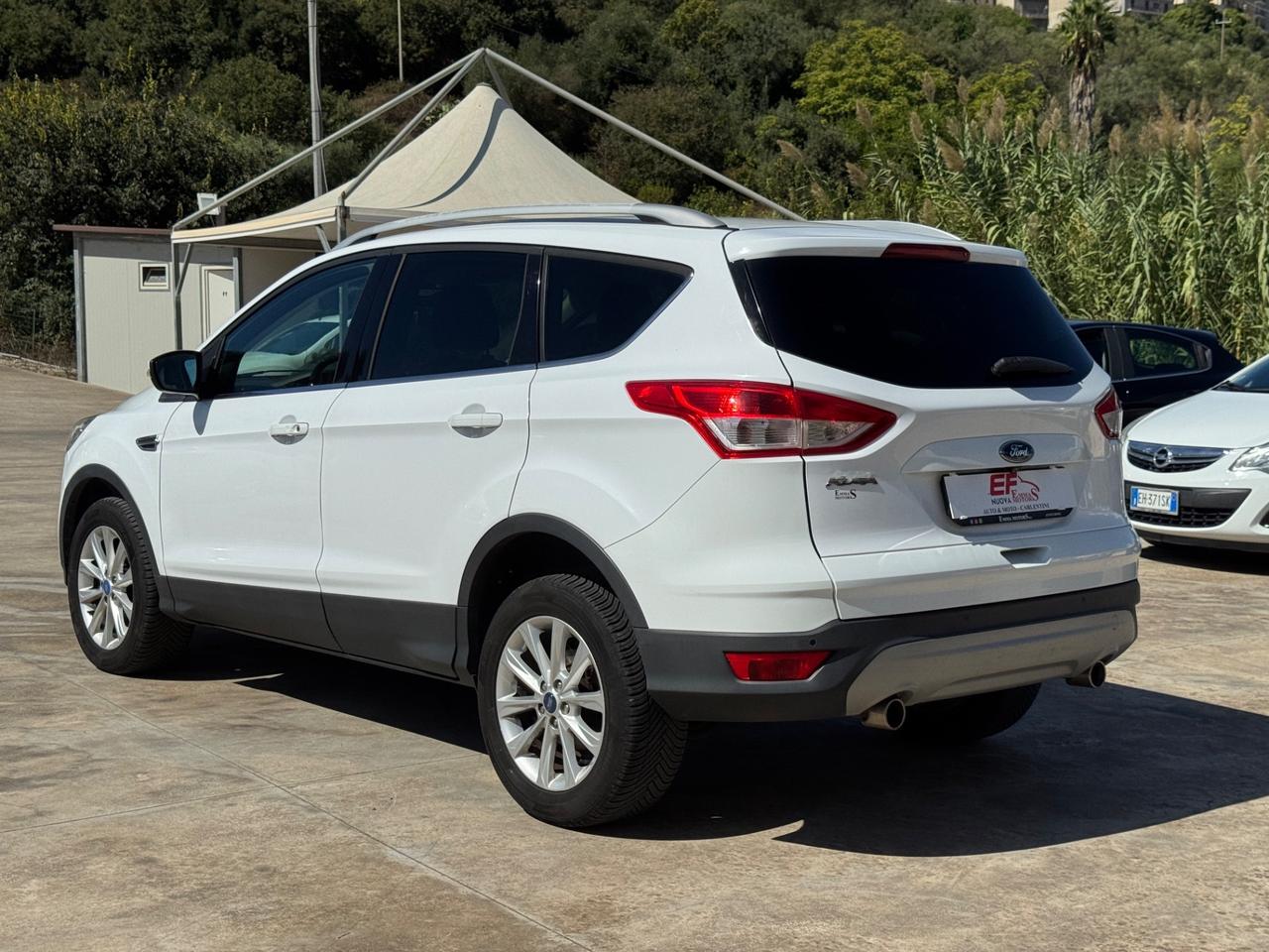 Ford Kuga 2.0 TDCI 150 CV S&S 4WD Powershift Titanium