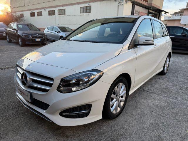 MERCEDES-BENZ B 180 d Business
