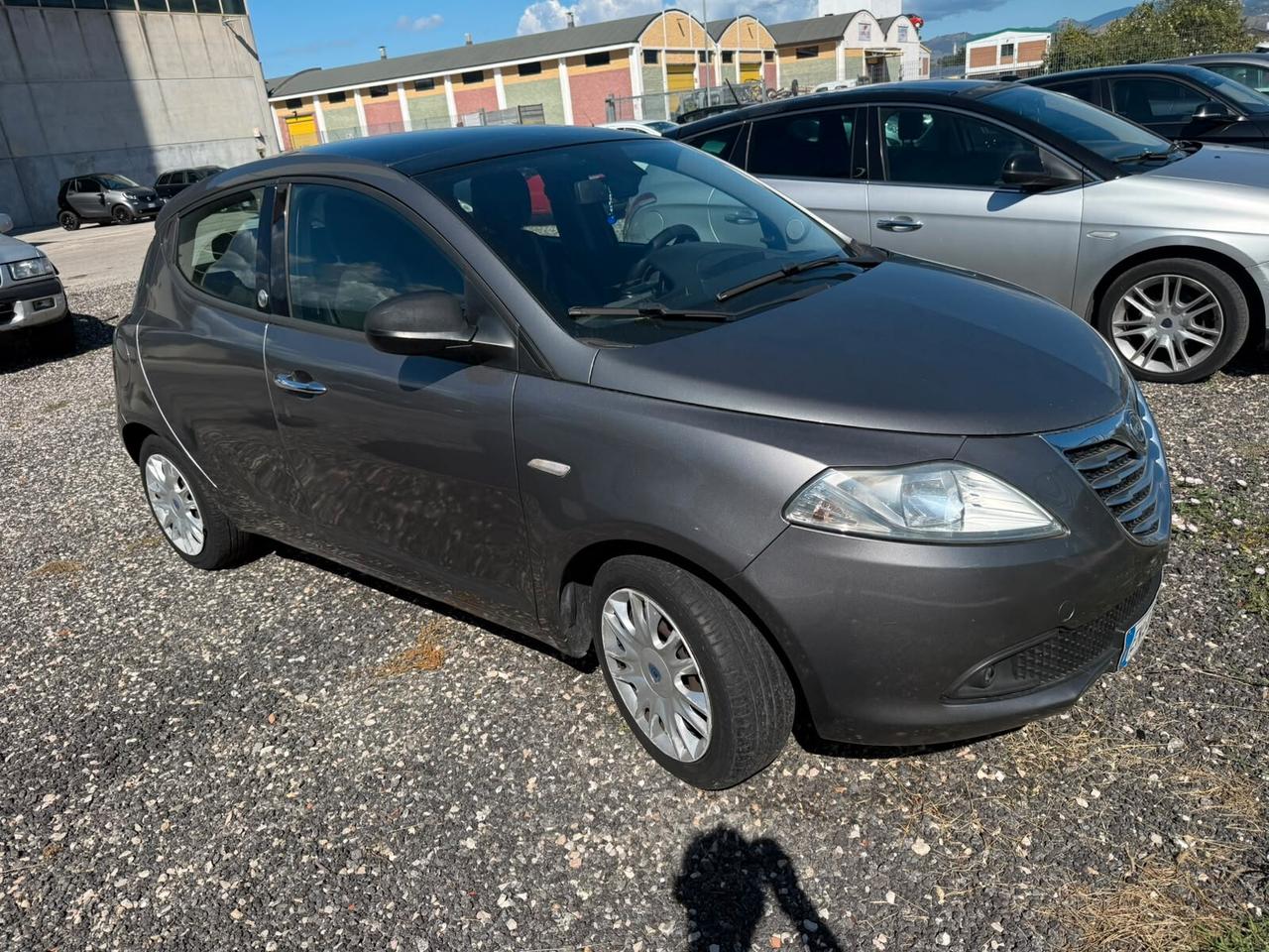 Lancia Ypsilon 1.2 69 CV 5 porte GPL Ecochic Gold