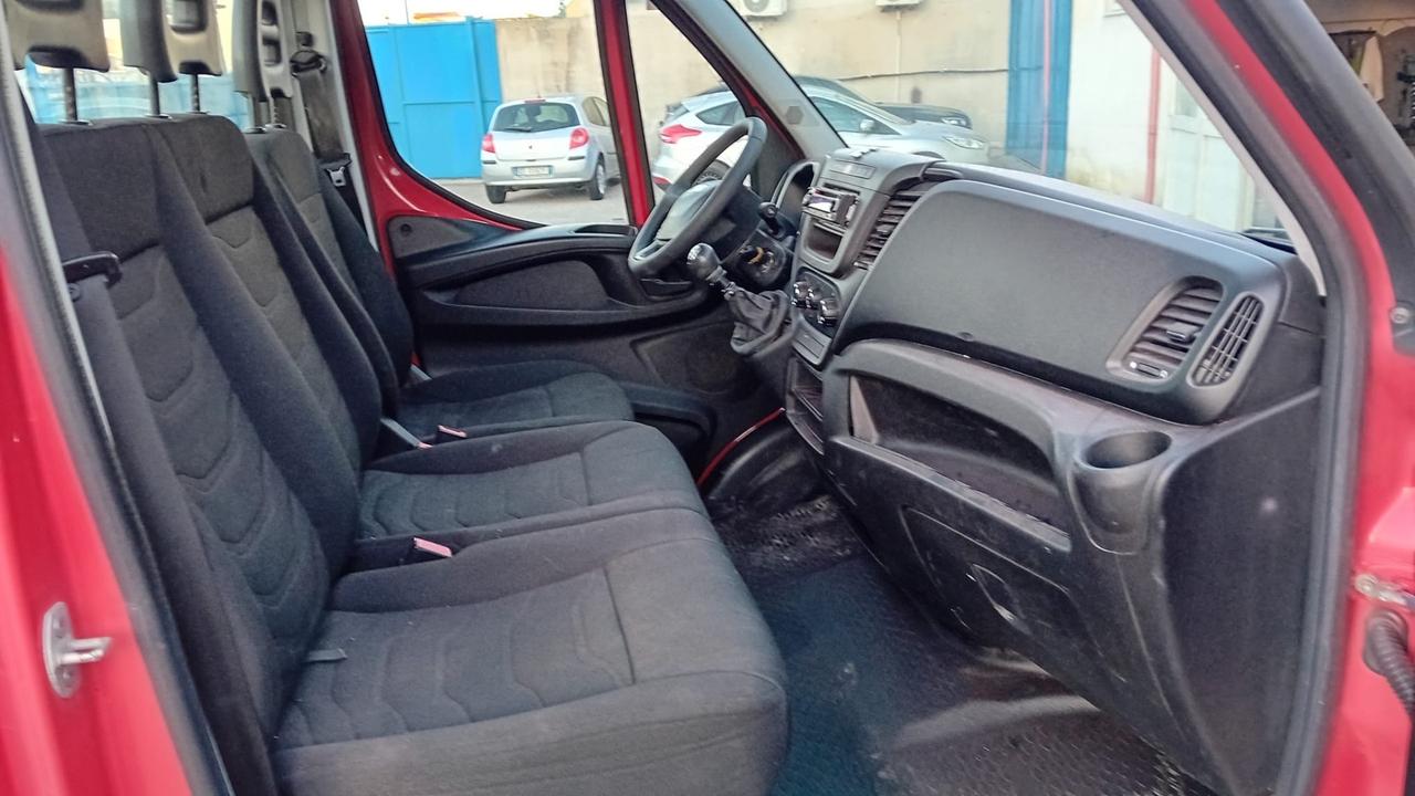 Iveco Daily 35-13-2.3 mjt a telaio -2015