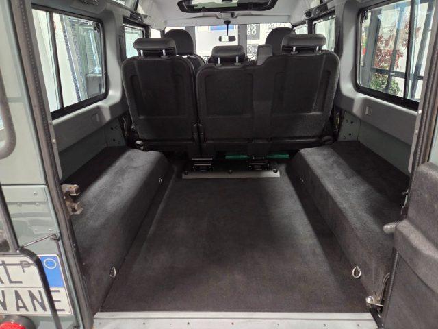 LAND ROVER Defender 110 2.4 TD4 SE DA AMATORE