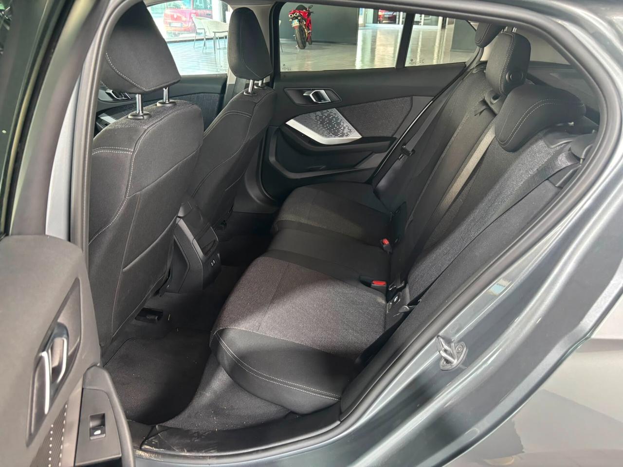 Bmw 118 118d MSport Design